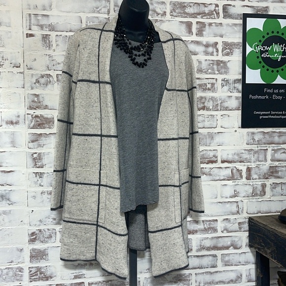 Eileen fisher black cardigan - Picture 1 of 8